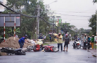 PHÚ TÂN: TUYÊN TRUYỀN AN TOÀN GIAO THÔNG CHO CÁC EM HỌC SINH TRƯỜNG TIỂU HỌC CÁI ĐÔI VÀM I