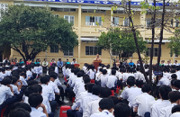 TRƯỜNG THPT HUỲNH PHI HÙNG TUYÊN TRUYỀN  ATGT CHO HỌC SINH